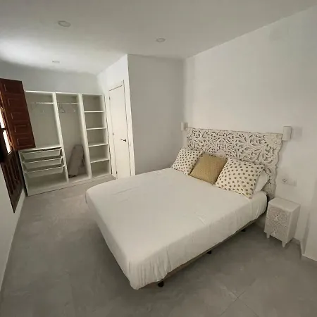 Apartment Apartamento En Centro Historico Cerca De La Playa Cadiz
